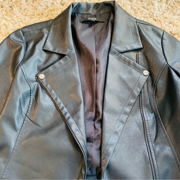 Guess Marvi Embroidered Motorcycle Jacket Size Medium - Picture 10 of 10